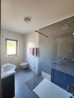 Apartment 1695