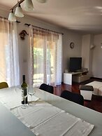 Apartment 1695