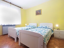 Apartment 1704