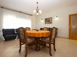 Apartment 1704