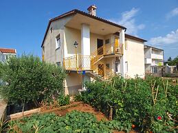 Apartment 1704