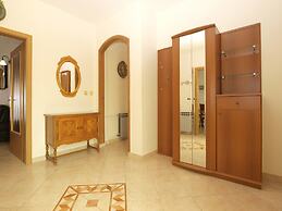 Apartment 1704