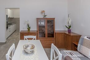Apartment 1709
