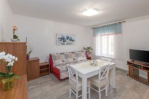 Apartment 1709
