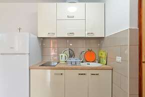 Apartment 1713
