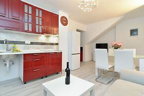 Apartment 1739