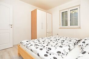 Apartment 1739
