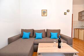 House 1753