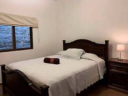 Casita Escondida