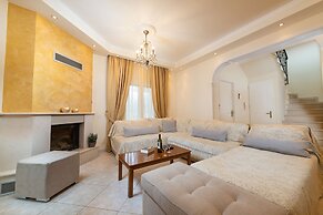Vasilis Home