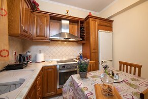 Vasilis Home