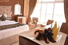 Ocean Queen hotel