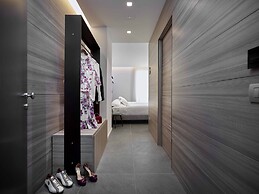 Boutique hotel touring