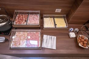 Boutique hotel touring