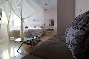Yi-Jing B&B