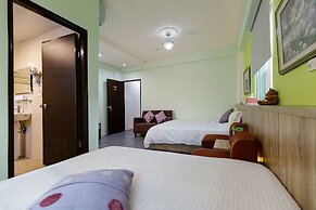 Yi-Jing B&B