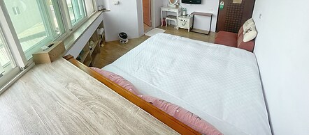 Yi-Jing B&B