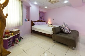 Yi-Jing B&B
