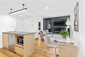Brisbane One Apartments by CLLIX