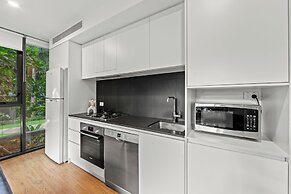 Brisbane One Apartments by CLLIX