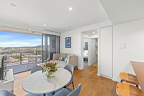 Brisbane One Apartments by CLLIX