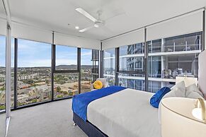 Brisbane One Apartments by CLLIX
