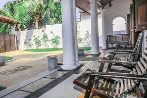Villa White Dome