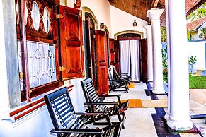 Villa White Dome