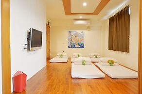PHSea Inn
