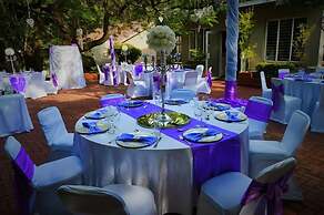Ananda Lodge
