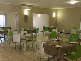 Ananda Lodge