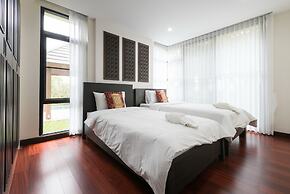 Pool Villa Pattaya by Passionata