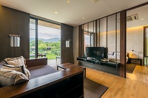Atta 2-bd Suite OR Pool Penthouse