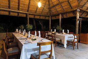 Tangala Safari Camp