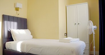 The Pier Hotel