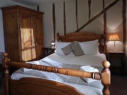 Black Boys Hotel