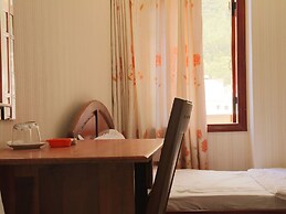 Hung Thinh Hotel