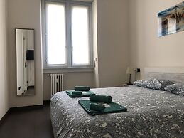 Sant' Ambrogio Flat