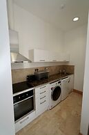 Arlo Apartments