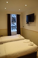 Arlo Apartments