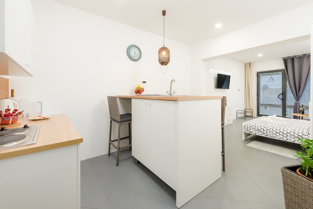Studio apartment Sesula