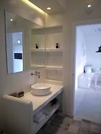 Sol Mate Suites