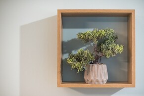 Boutique Acropolis Apartment  by Cloudkeys