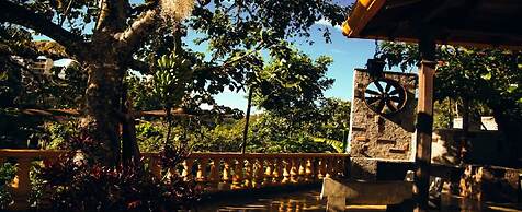 Otrolado Lodge