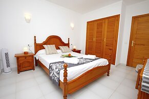 Apartments Es Trenc