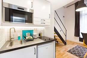 Leah Studios