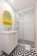 Leah Studios