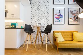 Leah Studios