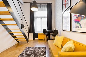 Leah Studios