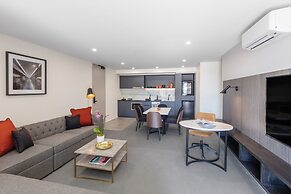 Deco Hotel